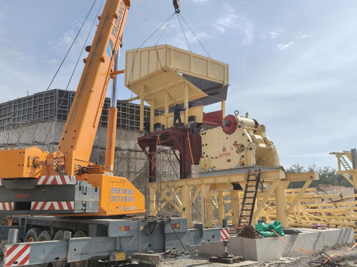 Skid-Mounted Crusher