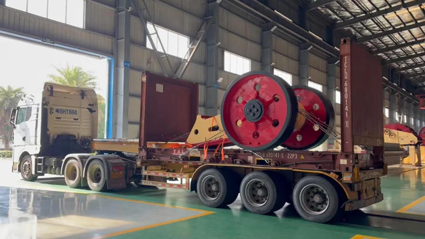 Leimeng PE jaw crusher loaded for shipment to Southeast Asia