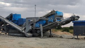 Leimeng LDHPY-400BR crawler cone crusher at a European aggregate site